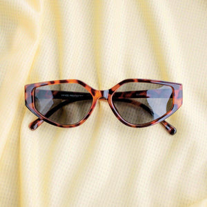 LENTES DE SOL ZOE CAREY - Vanessa Boulton