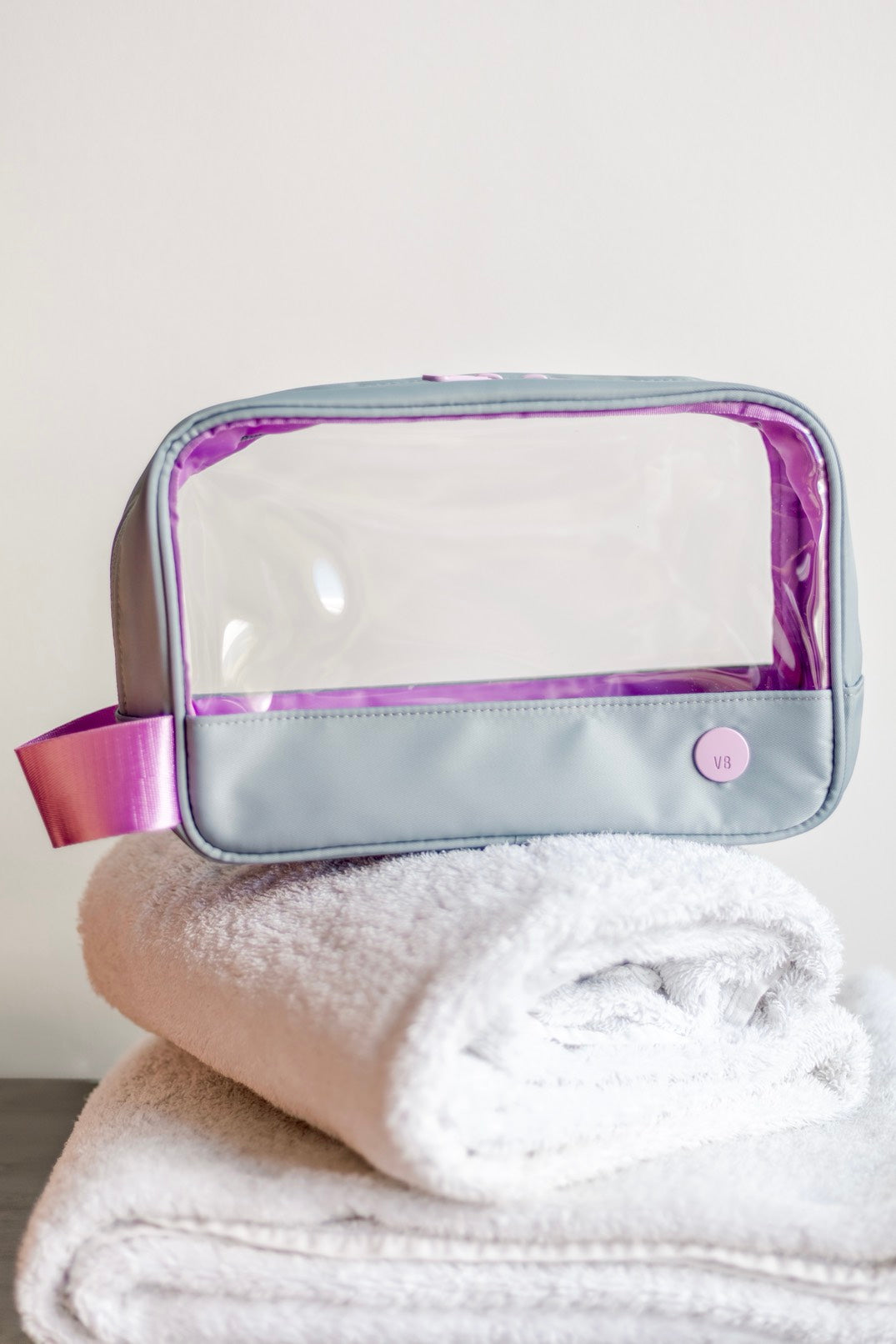 ESTUCHE TRANSPARENTE GRANDE - PLOMO