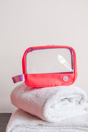 ESTUCHE TRANSPARENTE PEQUEÑO - FRESA NEÓN