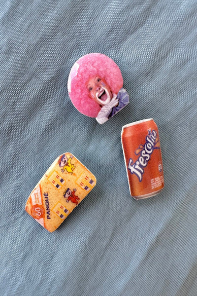 SET DE 3 PINS -PIÑATA-