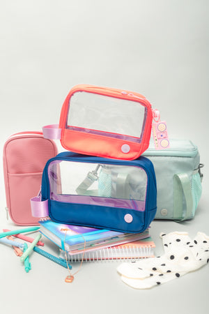 ESTUCHE TRANSPARENTE PEQUEÑO - FRESA NEÓN