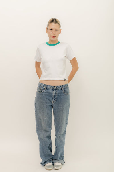 BABY TEE - BLANCA CUELLO VERDE